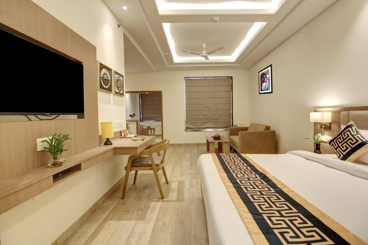 Messiy New Delhi